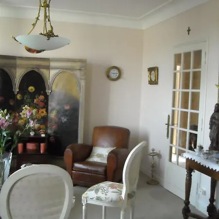 Bed & Breakfast Maison De Retraite