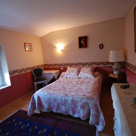 Maison De Retraite Vertaizon