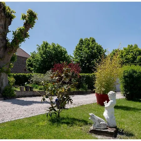 Maison De Retraite Bed & Breakfast *