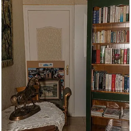 Maison De Retraite *